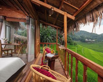 Puluong Natura Bungalow - Ba Thuoc - Balcony