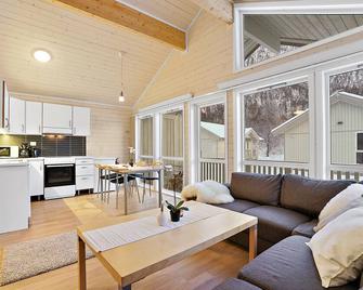 Tromsø Lodge & Camping - Tromsø - Living room