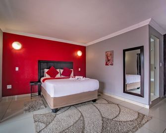 Khayalami Hotel - Emalahleni - Emalahleni