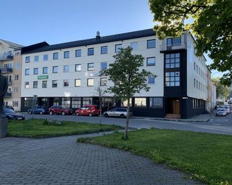 Fast Hotel Svolvær - Svolvær - Edificio