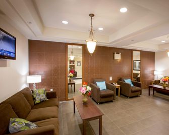 Holiday Inn Express Stellarton-New Glasgow By IHG - Stellarton - Wohnzimmer