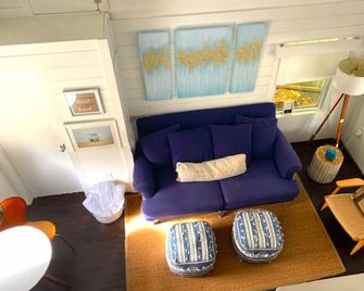 Charming 1-bedroom cottage with loft in Rehoboth Beach - Dewey Beach - Soggiorno