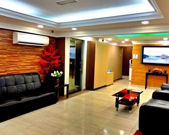 Eazy Hotel at Ampang - Ampang - Lobby