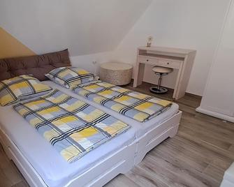 Ferienwohnung am Altmühlsee - Gunzenhausen - Schlafzimmer