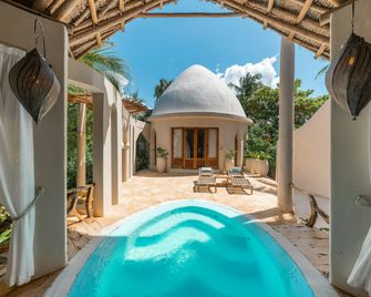 Xanadu Luxury Villas & Retreat Zanzibar - Bwejuu - Patio