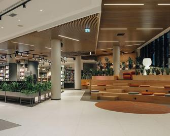 Bob W Kesklinn - Tallinn - Lobby