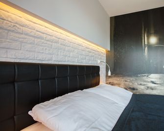 Hotel Czarna Roza - Toruń