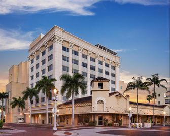 The Banyan Hotel Fort Myers, Tapestry Collection by Hilton - Fort Myers - Byggnad