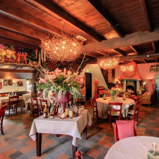 Hotel Boerderij Restaurant De Gloepe image 1