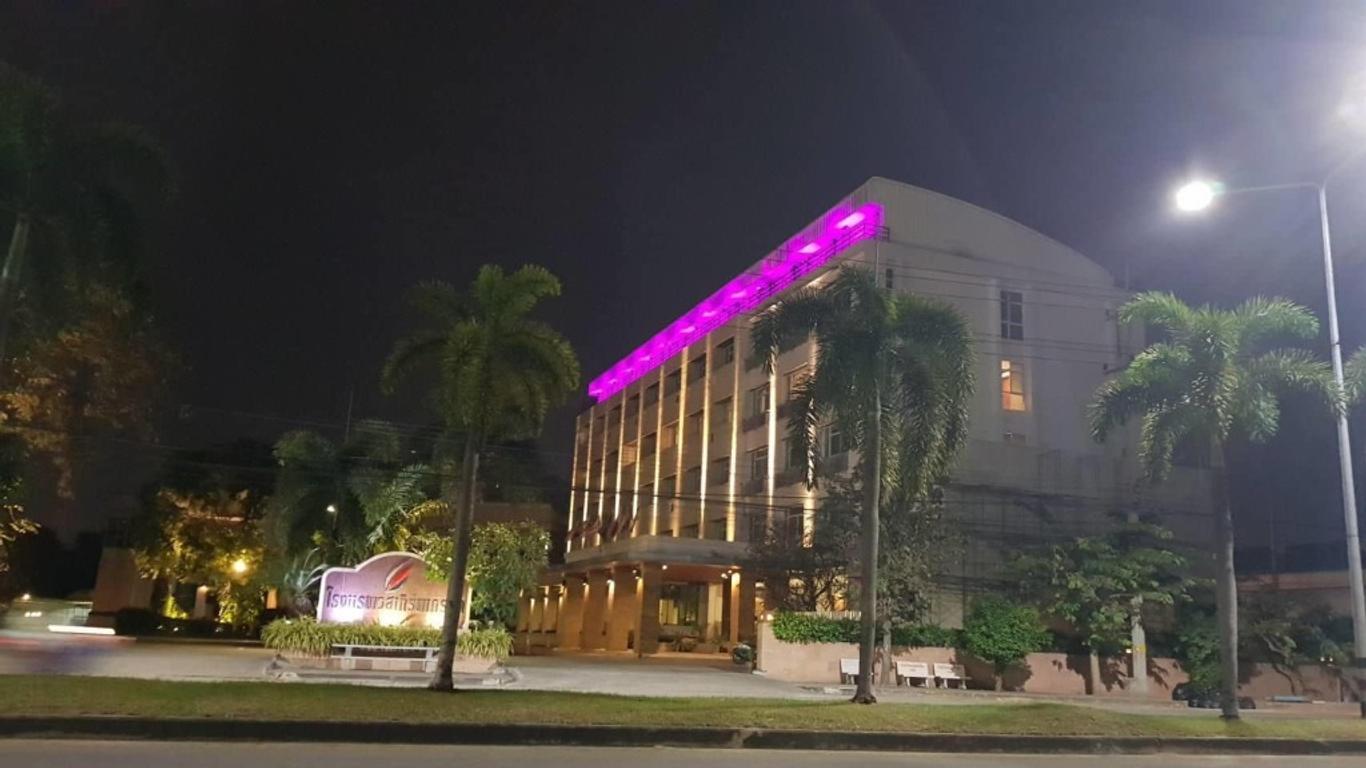 โรงแรมเวสเทิร์นแกรนด์ ราชบุรี
