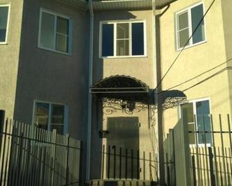 Sarai-Batu Guest House - Atyrau - Building