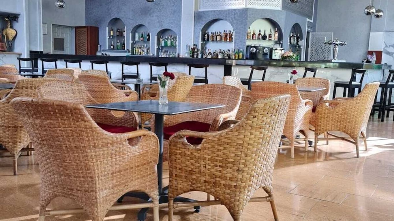 El Oumnia Puerto & Spa