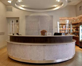 SpringHill Suites by Marriott Las Cruces - לאס קרוסס - דלפק קבלה