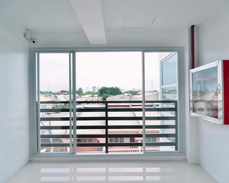The Strand Suites and Dormitel - Davao City - Balcony