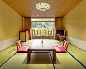 Hirugami Grand Hotel Tenshin - Achi - Comedor