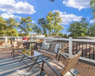 The American House In Williams Bay - Lake Geneva