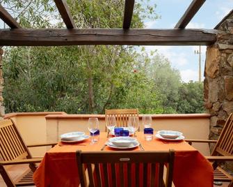 Casa Girgolu by Wonderful Italy - San Teodoro - Balcony