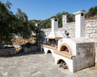 Skoutari Bungalows Galateia room - 스쿠타리