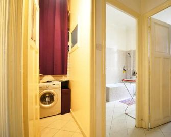 Cosy Art Deco Apart Welcome to James's - Casablanca