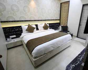 Hotel Narayan Inn - Dwārka - Bedroom