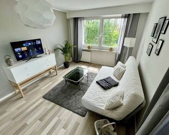 Cozy apartment in the center - Chemnitz - Living room