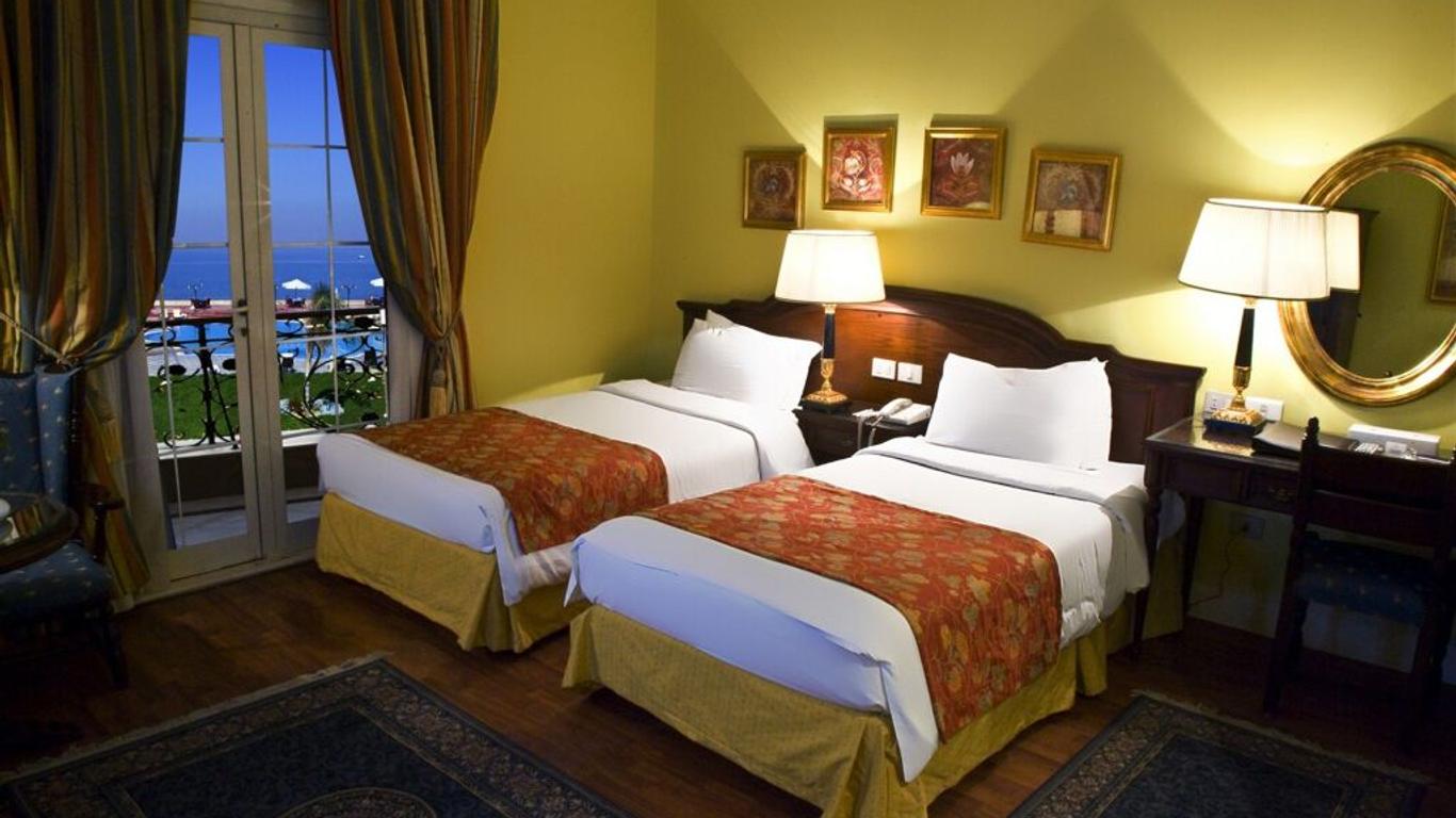 Helnan Auberge Fayoum