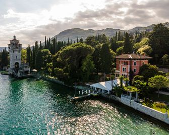 Hotel Villa Fiordaliso - Gardone Riviera - Outdoor view