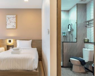 Finn Hotel - Bueng Kan