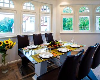 Parkresidenz Lychen, Ferienwohnung 8 - Lychen - Sala pranzo