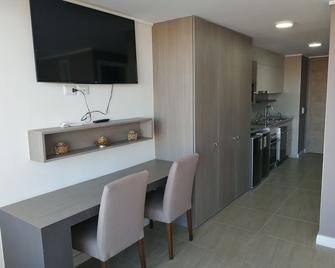 Modern furnished apartment with the Montemar coast !! Full TEAM. - Concon - Bedroom