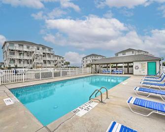 Ocean Front Emerald Isle Vacation Rental Property - Emerald Isle - Pool
