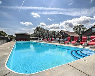 4bd Lodge At Table Rock Lake - Near Marina - Pool - Bbh - Lampe - Pool