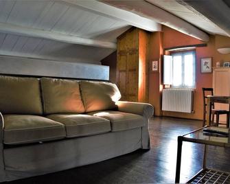 Relais Castelbigozzi - Monteriggioni - Living room