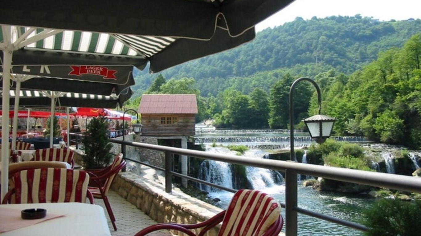 Hotel Kostelski Buk