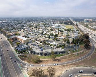 Motel 6 San Diego North - San Diego - Extérieur