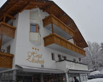 Hotel Elisabeth - Kiens - Gebäude