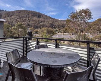 Blues Air 4 - Thredbo - Balcon