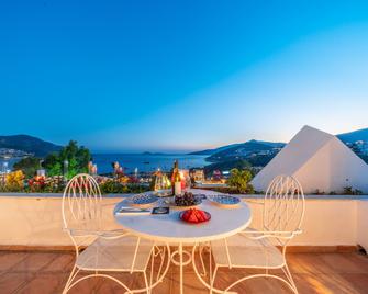 Kalkan Han Hotel - Kaş - Balcony