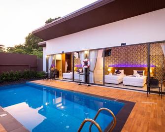 The Thames Pool Access Resort & Villa - Sha Extra Plus - Chalong - Pool