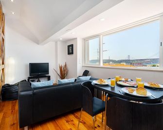 Premium River View Apartment - Lisboa - Comedor