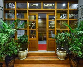 Hotel Sakura Pyinoolwin - Pyin Oo Lwin - Building