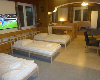 Rosslwirt-Rast - Strass im Attergau - Habitación