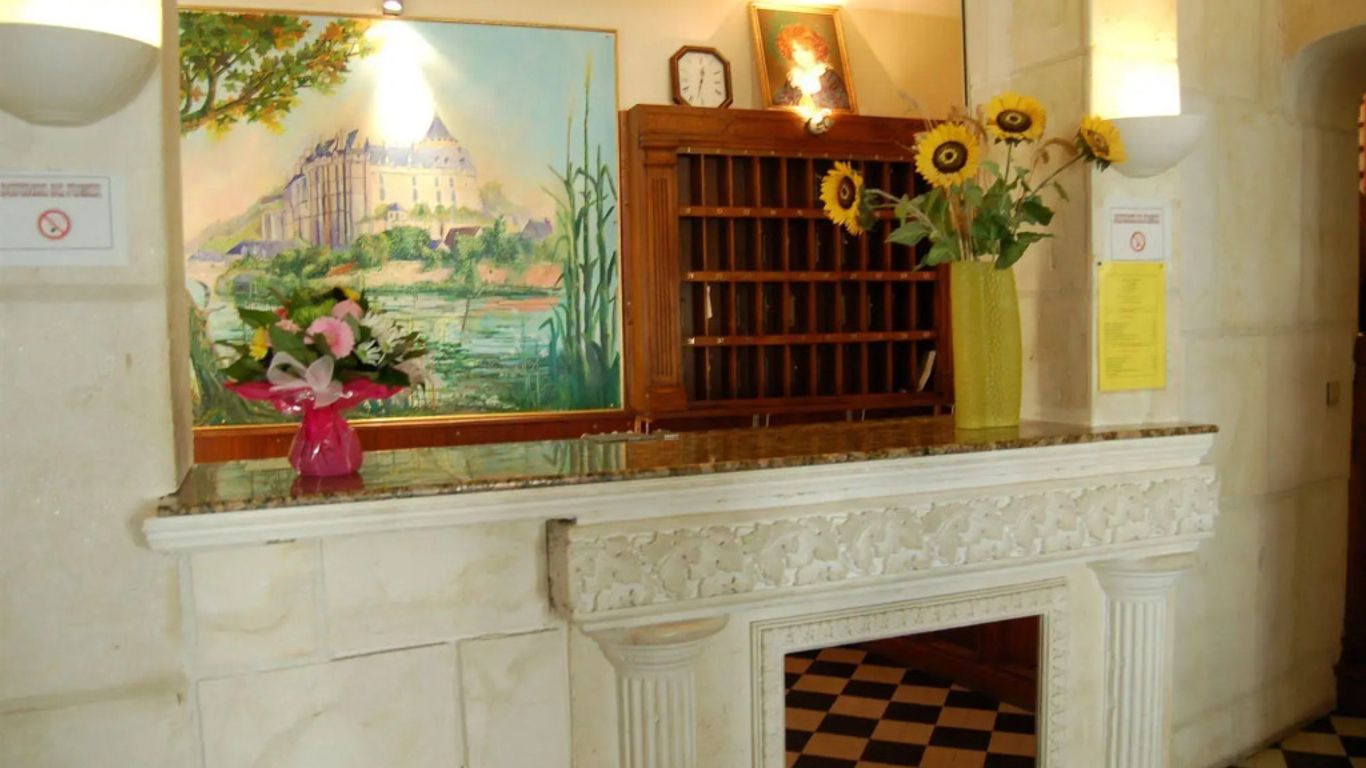 Hotel Des Couronnes Chateaudun