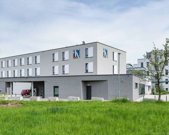 Kelko 1a Hotel - Kehl - Gebäude