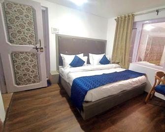 Tavisha River View Orchard Pahalgam - Anantnag - Bedroom