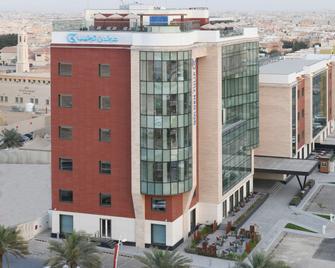 Golden Tulip Riyadh - Rijád - Budova