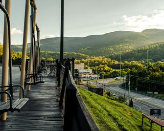Hampton Inn Caryville-I-75/Cove Lake State Park - Caryville - Gebäude