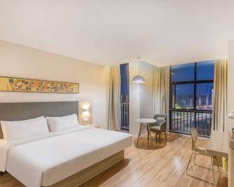 Hanting Hotel Nantong Tongzhou Aobang Plaza - Nantong - Habitación