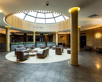 Willing Hotel - מינסק - לובי