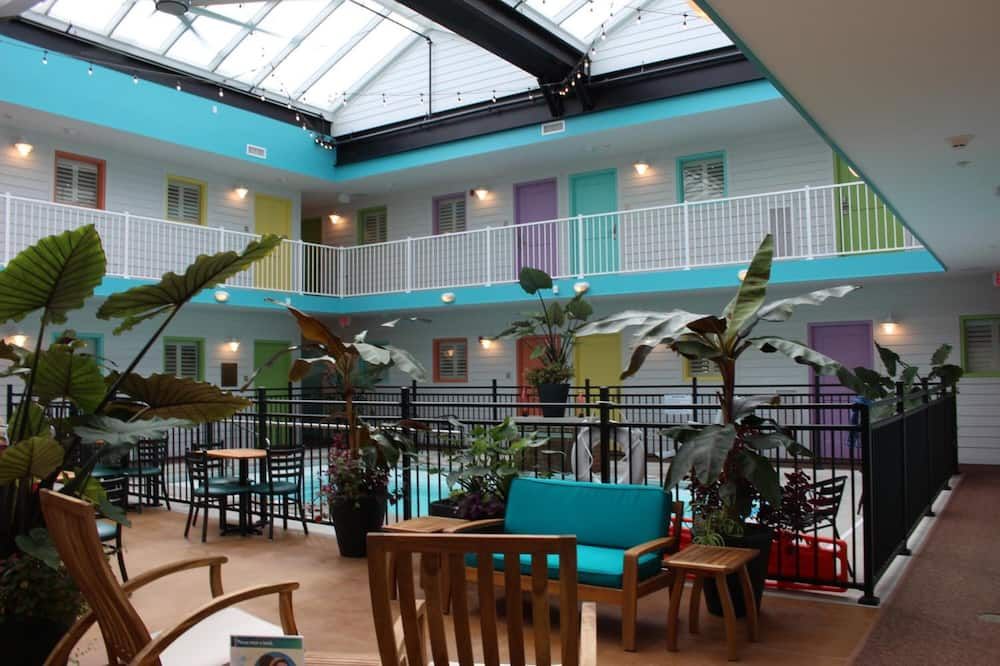 Other view of Worthington of Logan